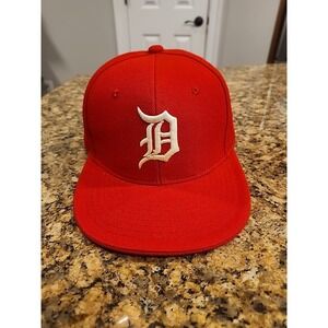 Detroit Tigers Red Fitted Hat Size 7